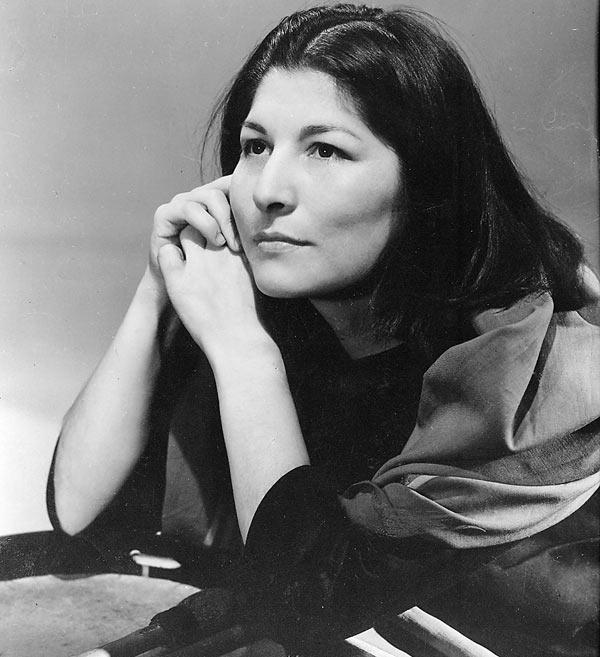 Letra de Canción del derrumbe indio - Mercedes Sosa